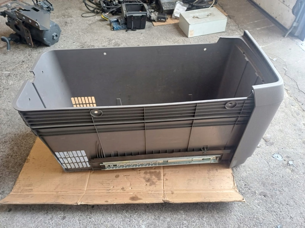 фото №1, Бардачок кабины сиденье pod łóżkiem scania l p g r s ntg