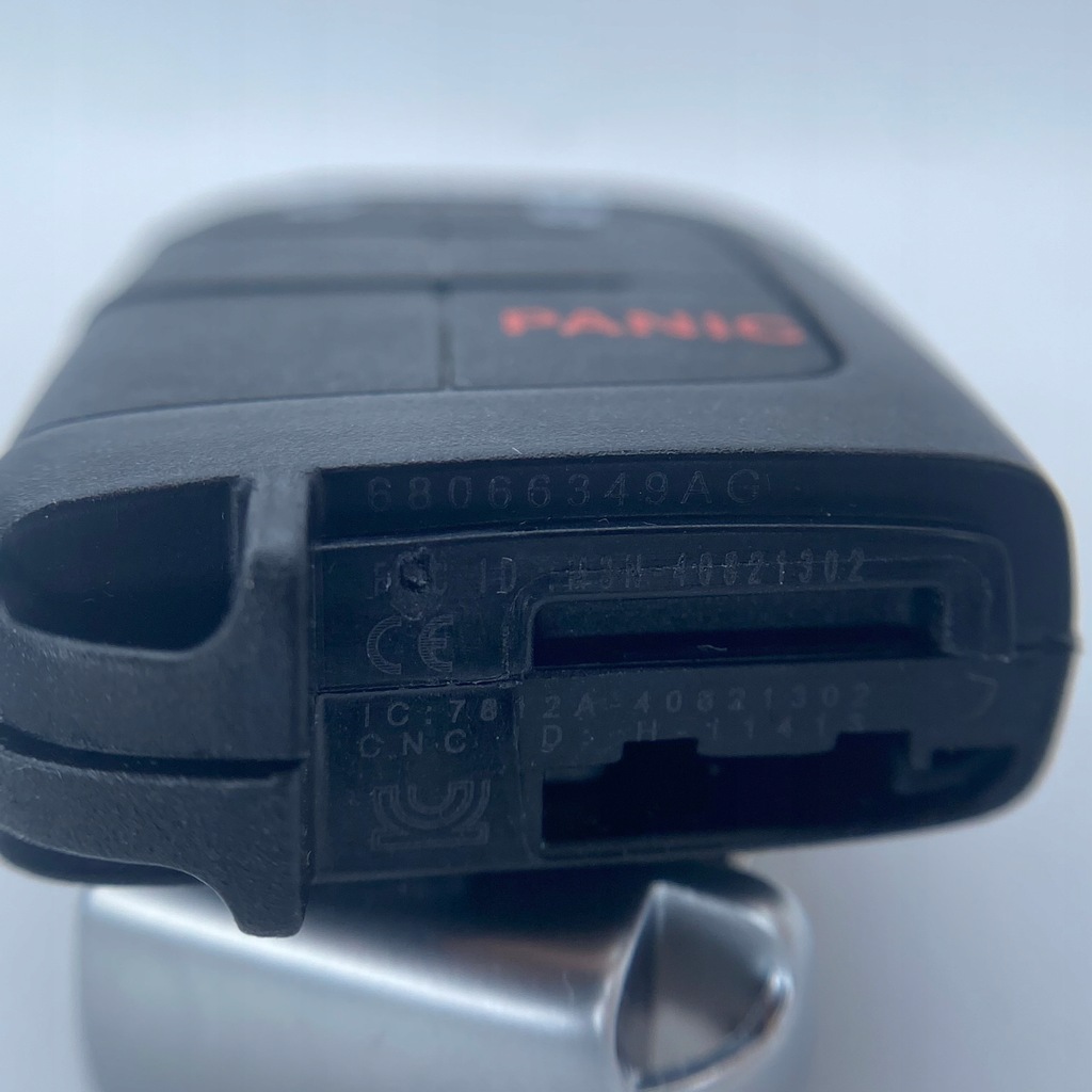 фото №9, Ключ smart key usa оригинальный номер dodge journey durango