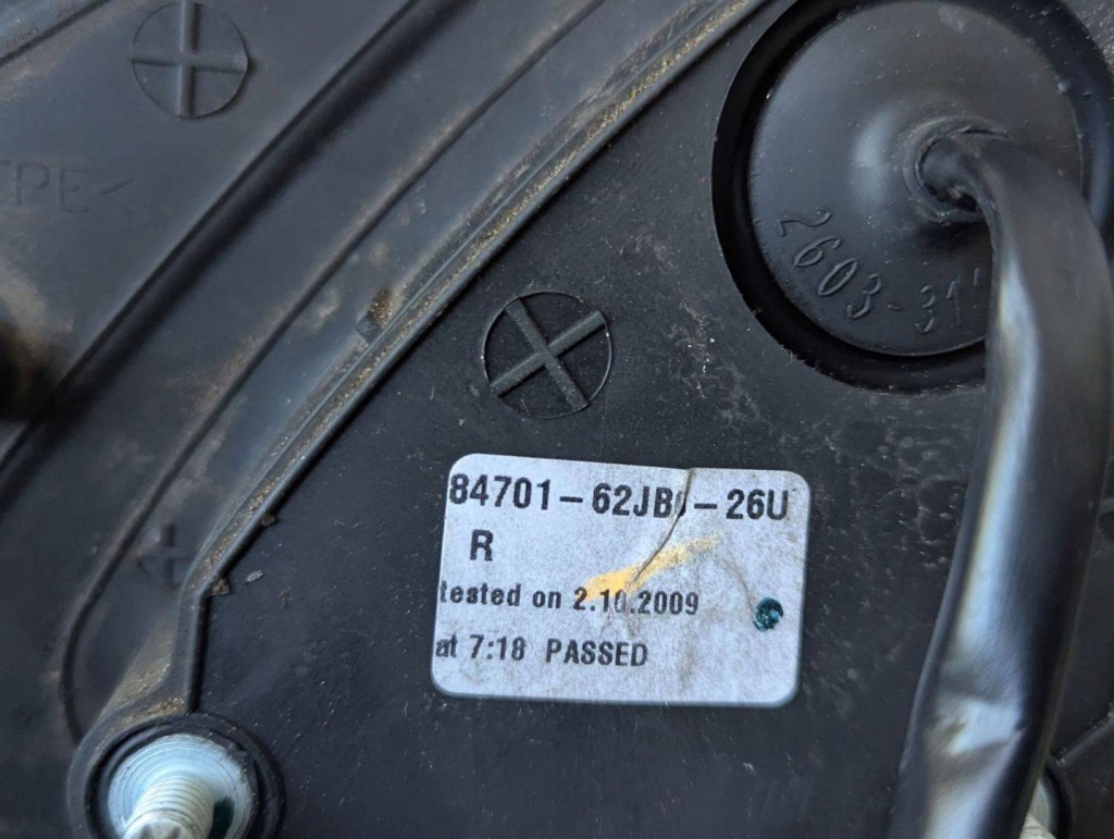 Дзеркало зовнішнє права сторона suzuki swift 3 2009 84701-62jb0-26u Ціна