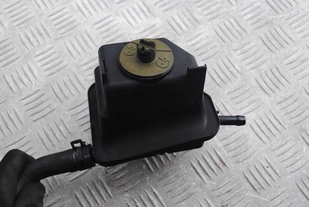 фото №4, Бачок жидкость усилителя vw bora 1.9 tdi