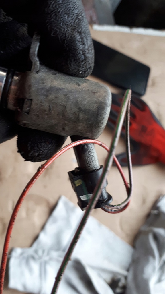 фото №9, S4 b8 lift s5 клапан керуючий 3.0 tfsi 06e115243g