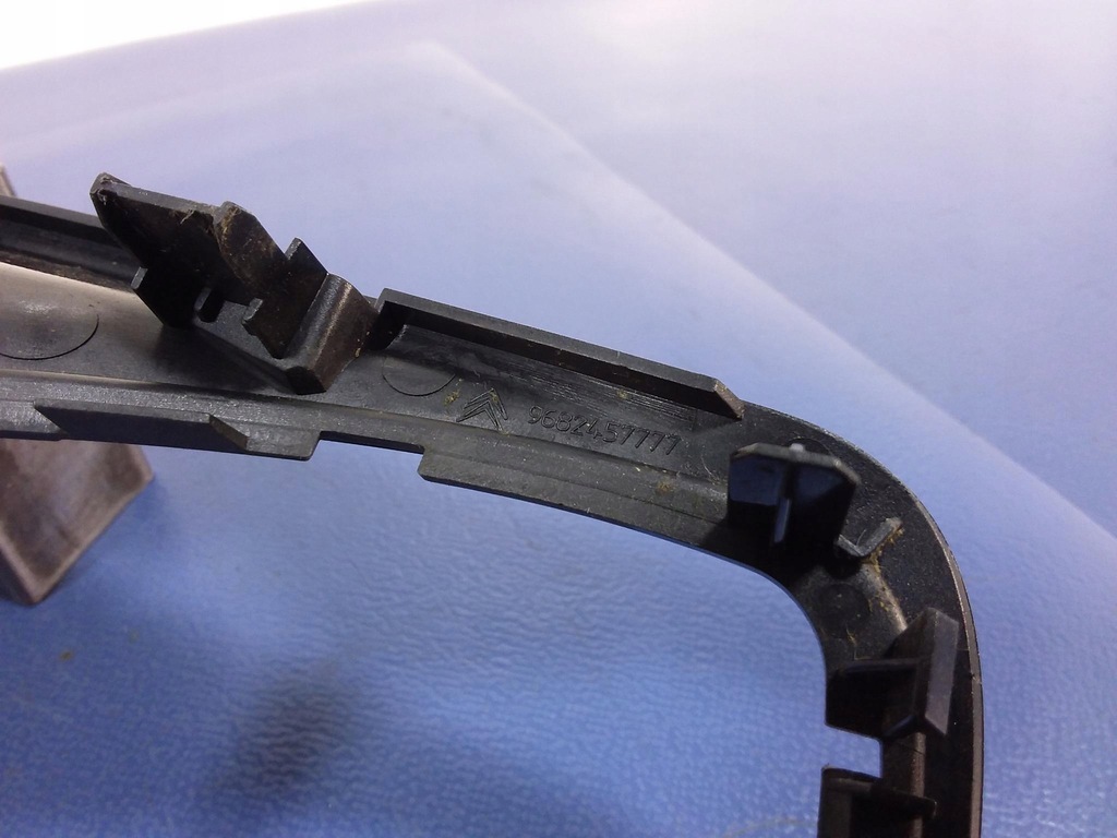 фото №9, C5 iii рамка рычаг переключения передач 9682457777