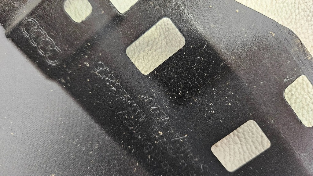 фото №13, Порог пороги накладки пороговые audi e-tron gt левая правая комплект 4j3853855