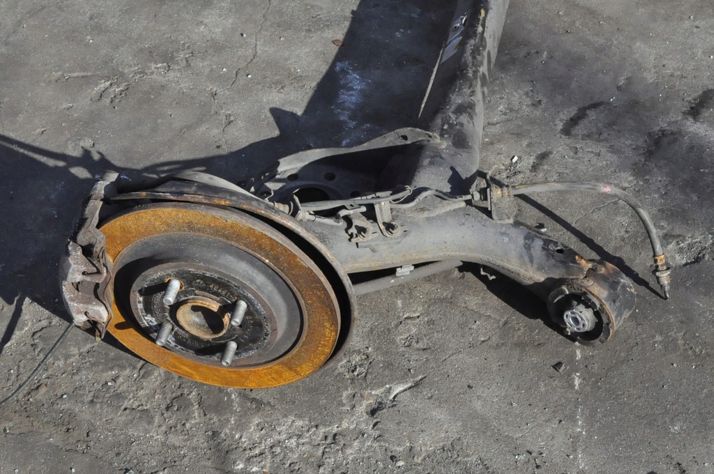 фото №7, Toyota yaris iii подвеска балка задняя тормозные диски