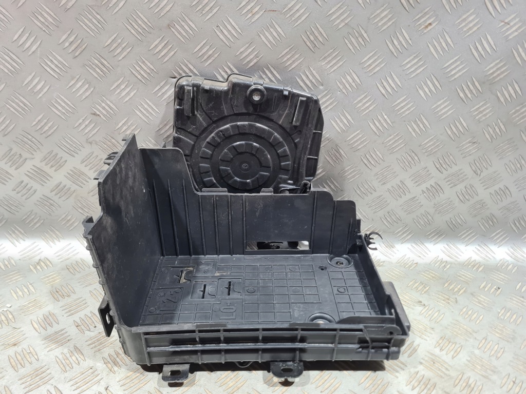 Купити Основа кронштейн aumulatora комп'ютер opel crossland x