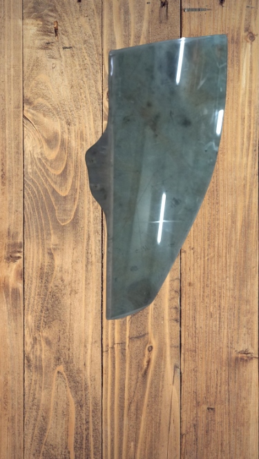 фото №1, Скло перед правий mazda 6 2.0d 04r