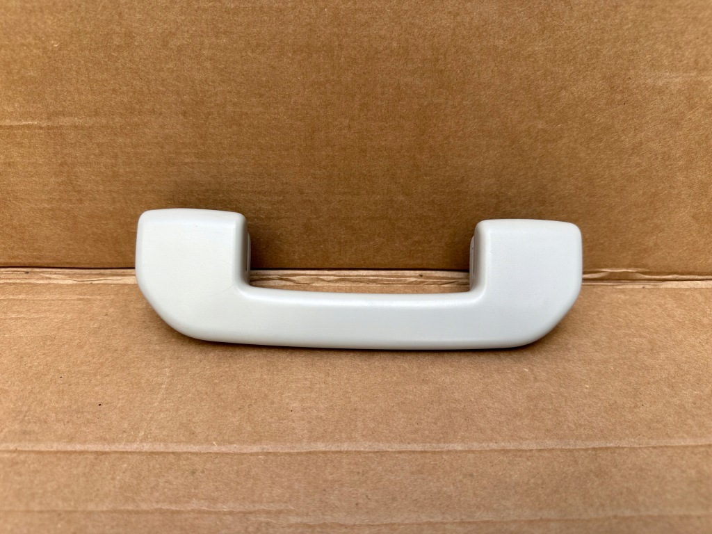 Купить Citroen jumpy 3 ручка обшивки потолка хорошее состояние