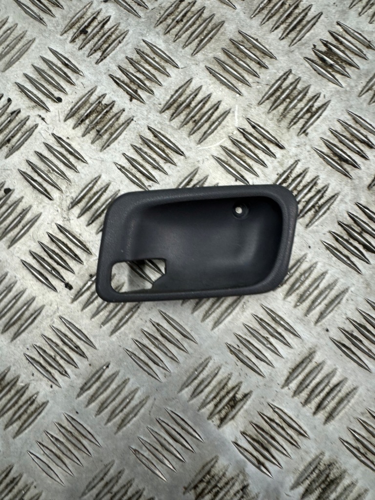 фото №1, Захист ручка лівий задня mitsubishi pajero ii mb517467