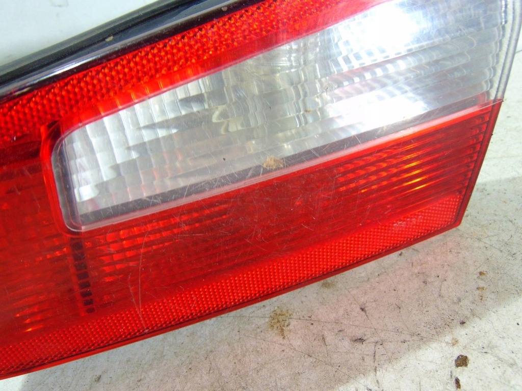 фото №4, Лампа права задня задня кришки renault laguna ii