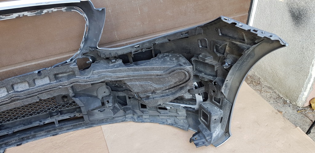 Mercedes e 238 53 amg купе кабріолет  бампер передній Недорого