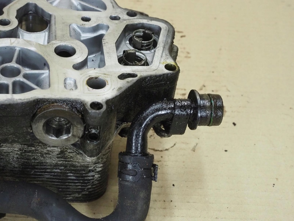 фото №13, Корпус фильтра масла 059115397l 3.0 tdi audi a6 c6