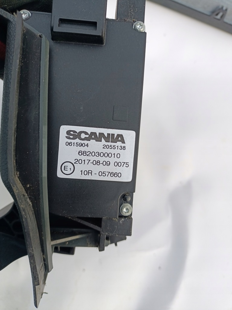 фото №2, Потенциометр педаль газа scania r s 2055138