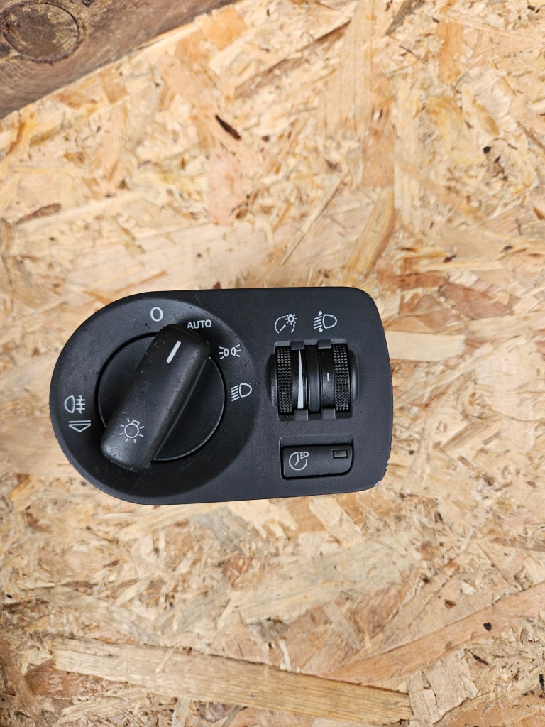 фото №1, Вимикач світла audi a3 8p 8p1941531s