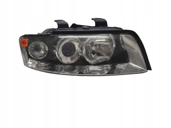 фото №1, Audi a4 b6 00- лампа правая перед 8e0941004f - cała