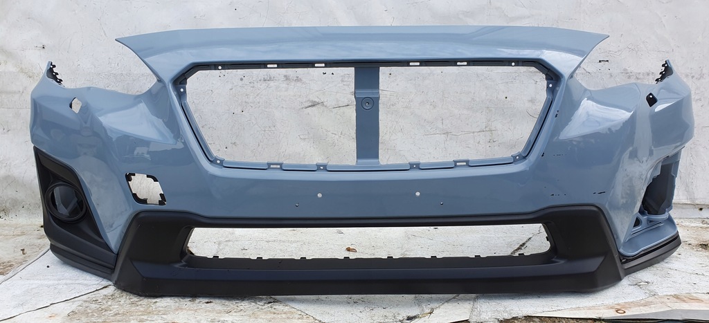 фото №1, Subaru xv ii 2 17- бампер перед оригинал