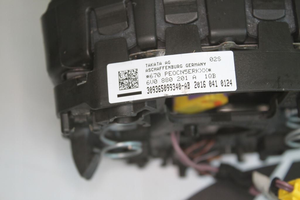 фото №3, Подушка безопасности skoda fabia iii model 6v0 оригинал