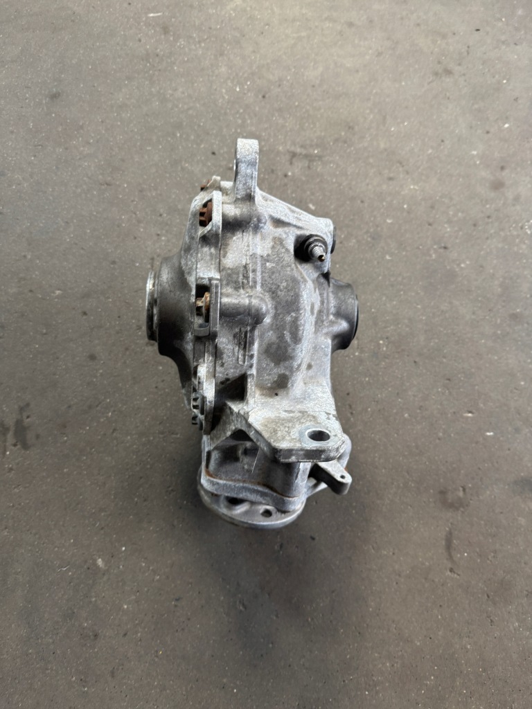 Купити Mercedes glc 253 міст передній редуктор 2053304207