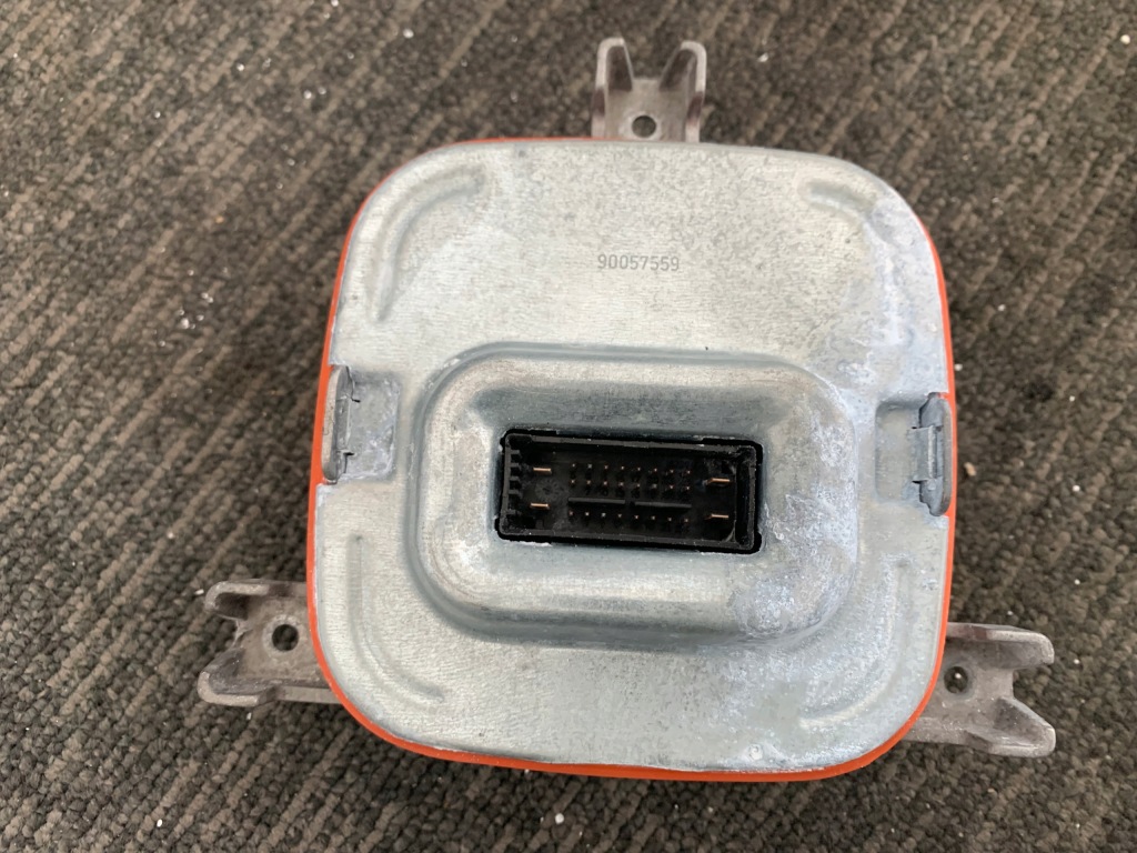 фото №10, Opel crossland x 1.2 thp 19r преобразователь лампы led оригинал