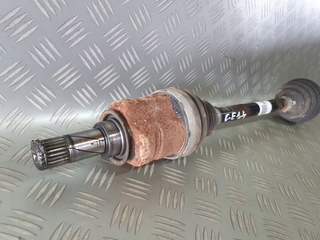 Привідний вал ліва opel adam 1.2 16v Оригінал