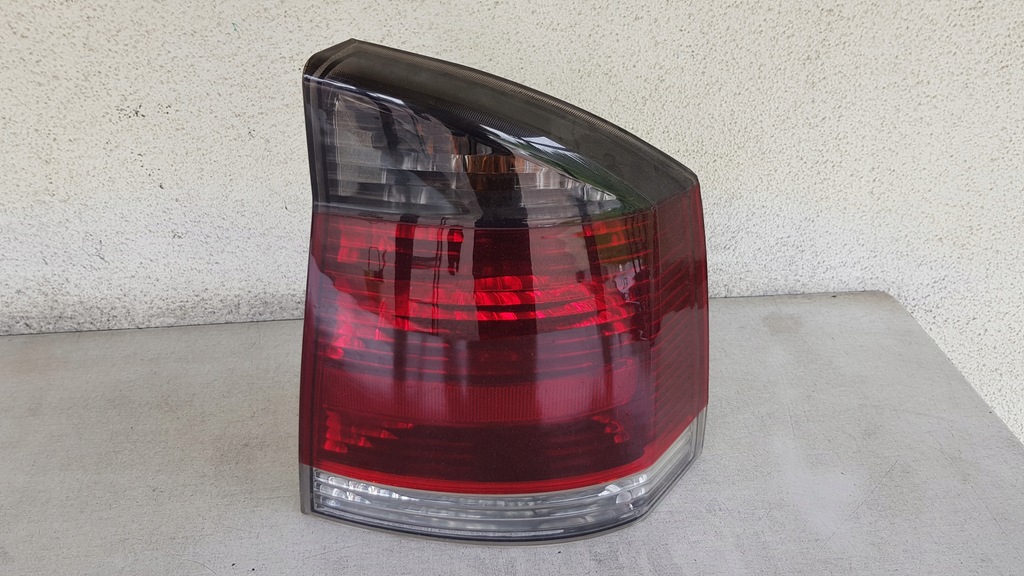 фото №1, Лампа задняя задняя правая opel vectra c