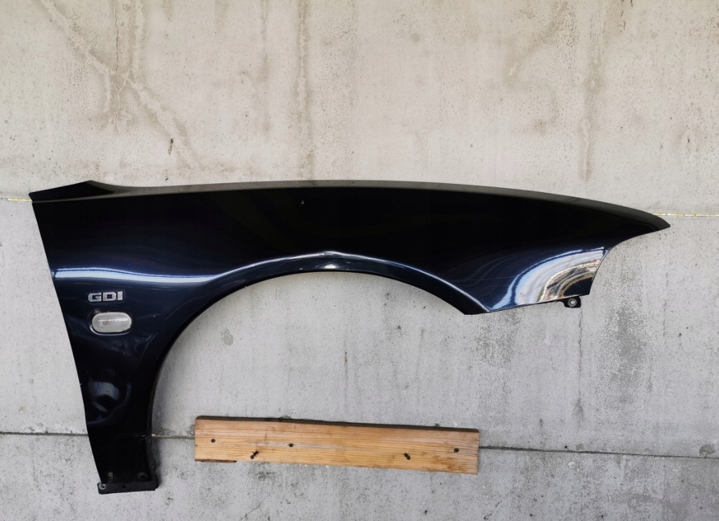 фото №1, Galant vi 97-04 крыло правый оригинал