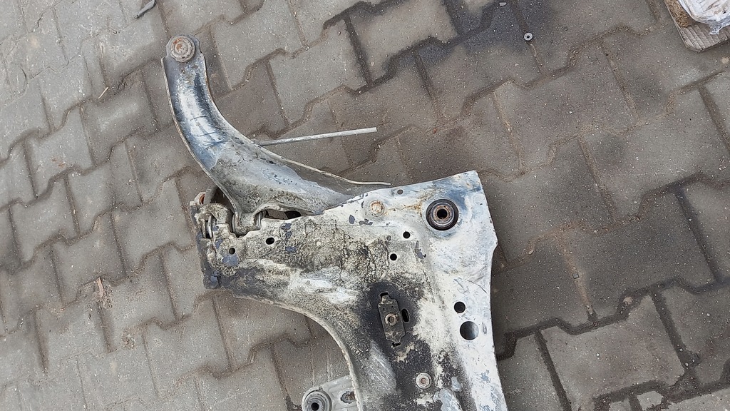 фото №6, Підрамник перед nissan note 06r