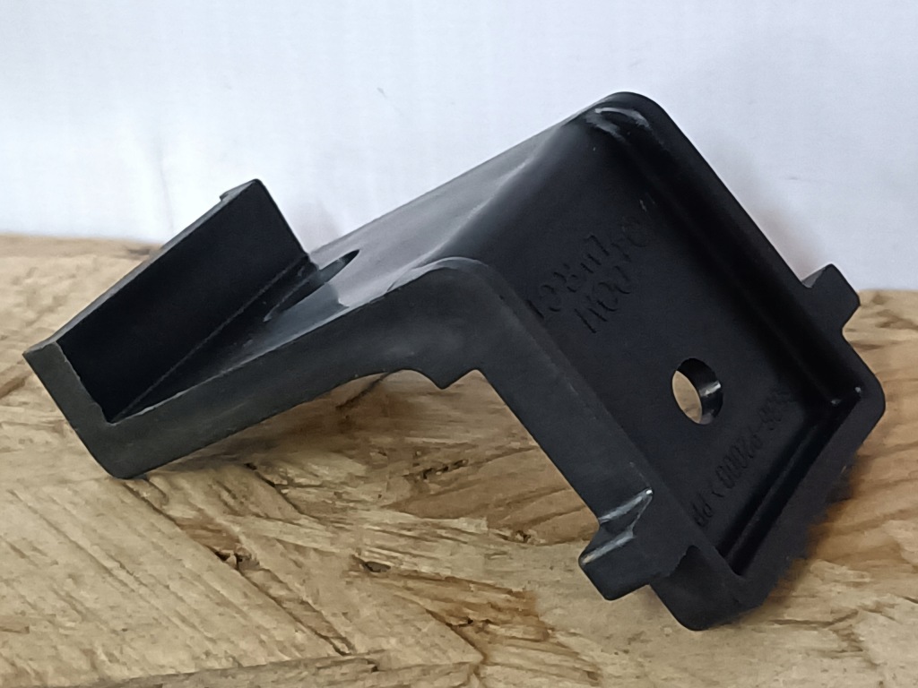 фото №8, Kia sorento iv mq4 20- напрямна кронштейн бампера задня 86636-p2000