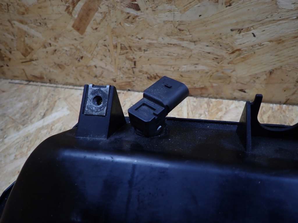 Kolektro впускной  bmw x5 e70 европа 7790700 в Украине