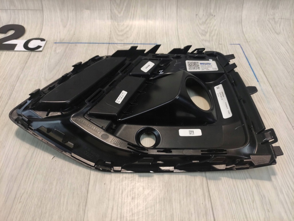 Audi q5 2 2 s-line решётка бампера правый  перед 80f807680a Киев