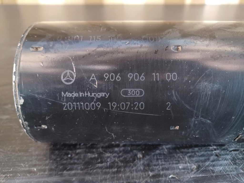 Стартер 05-10 mercedes 3.0 cdi a9069061100 Зі Шроту