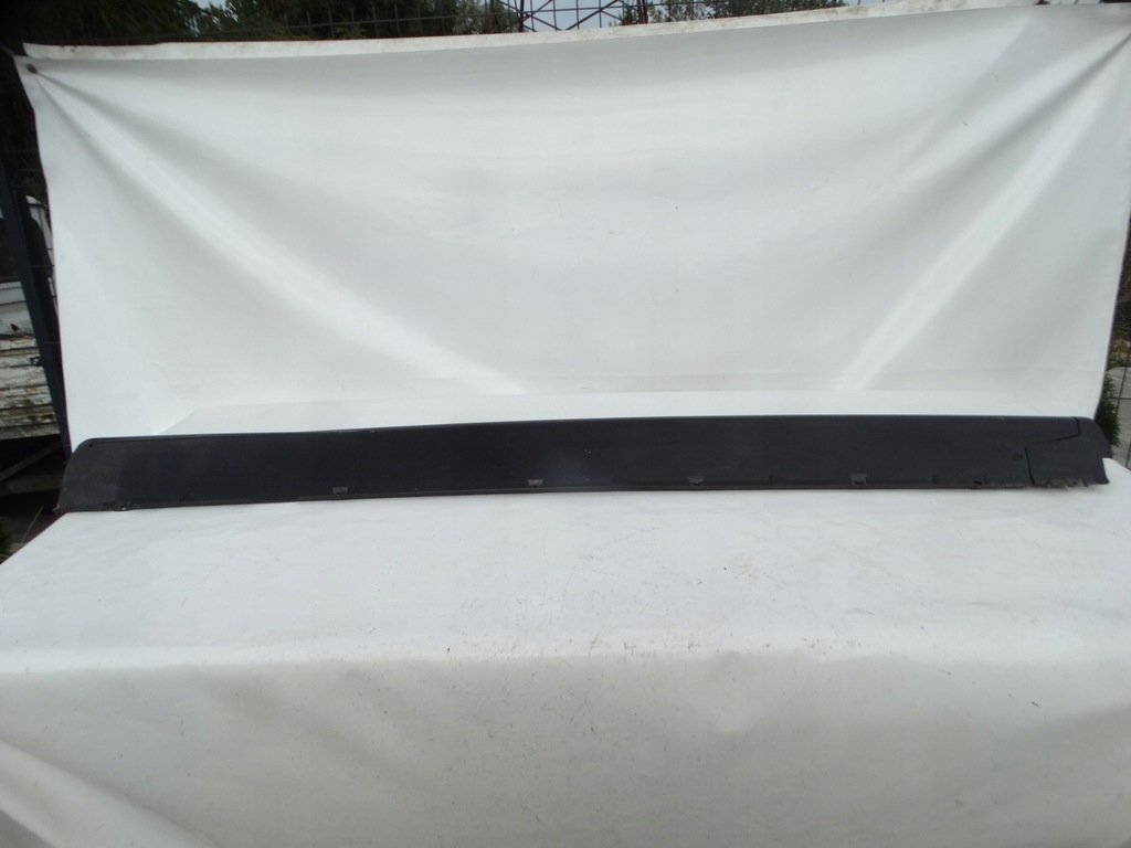 фото №1, Молдинг накладка порог правая 13227355 opel zafira b