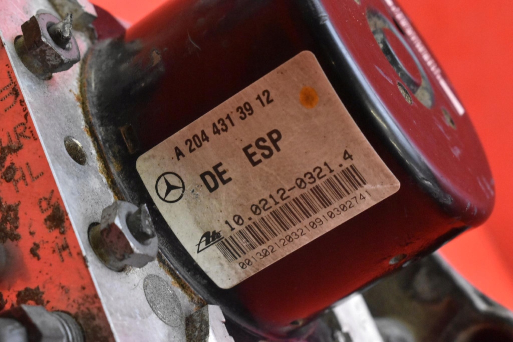 Купити Насос abs a2044313912 mercedes c-klasa w204 1.6 blueeff 156km 07-12