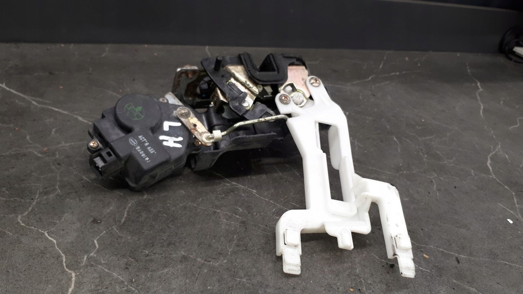 фото №10, Замок двері лівий задня hyundai santa fe 5pin