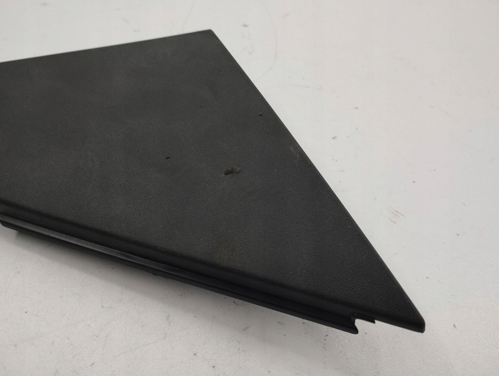 фото №6, Seat arona 2022 правая сторона накладки