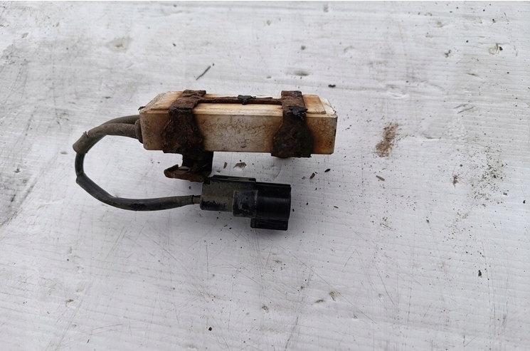 фото №1, Toyota yaris i 1.0 vvti модуль вентиляторів 246810-2851