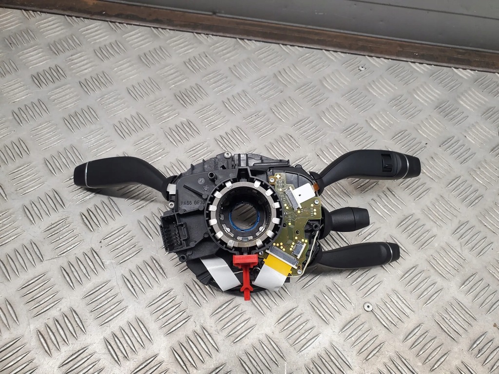 фото №6, Mercedes-benz gl x166 панели управление, переключатели с подогревом руль