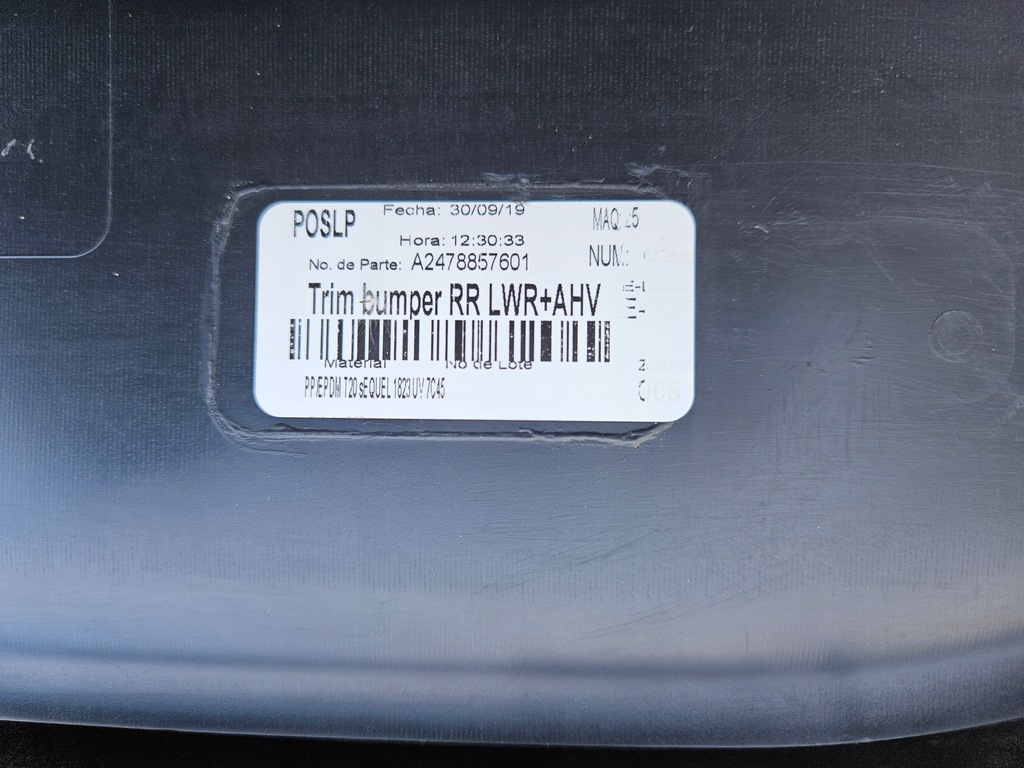 фото №12, Mercedes glb 247 w247 x247 бампер задняя 6xpdc цвет 191