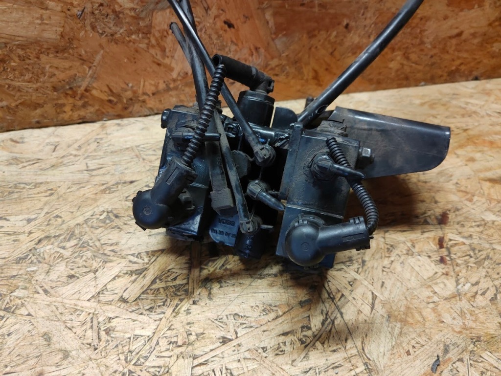 Купити Клапан rozgałęziacz man tgx tgs euro 5 81981836000