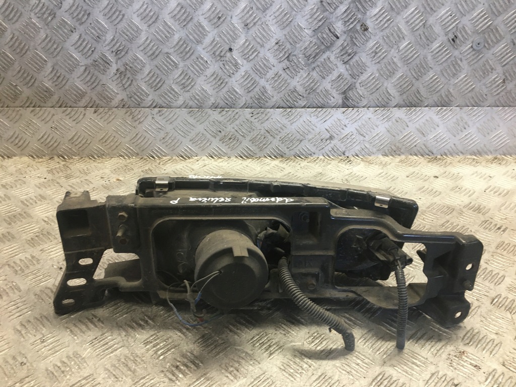 фото №2, Oldsmobile achieva лампа правий перед