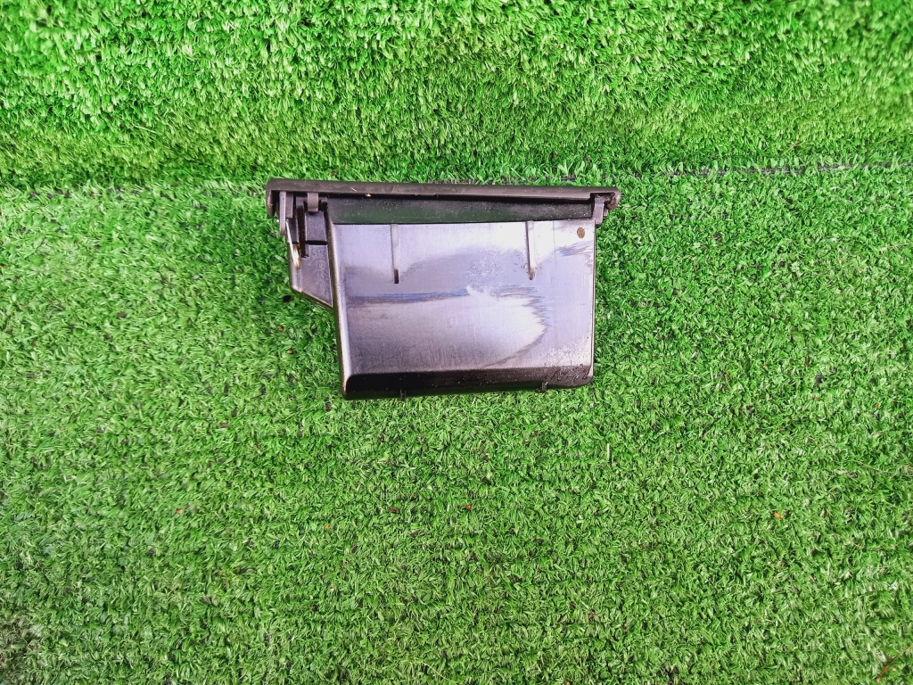 Vw touran 1 03-06 попільничка задня задній правий оригінал 1t0857309a Доставка