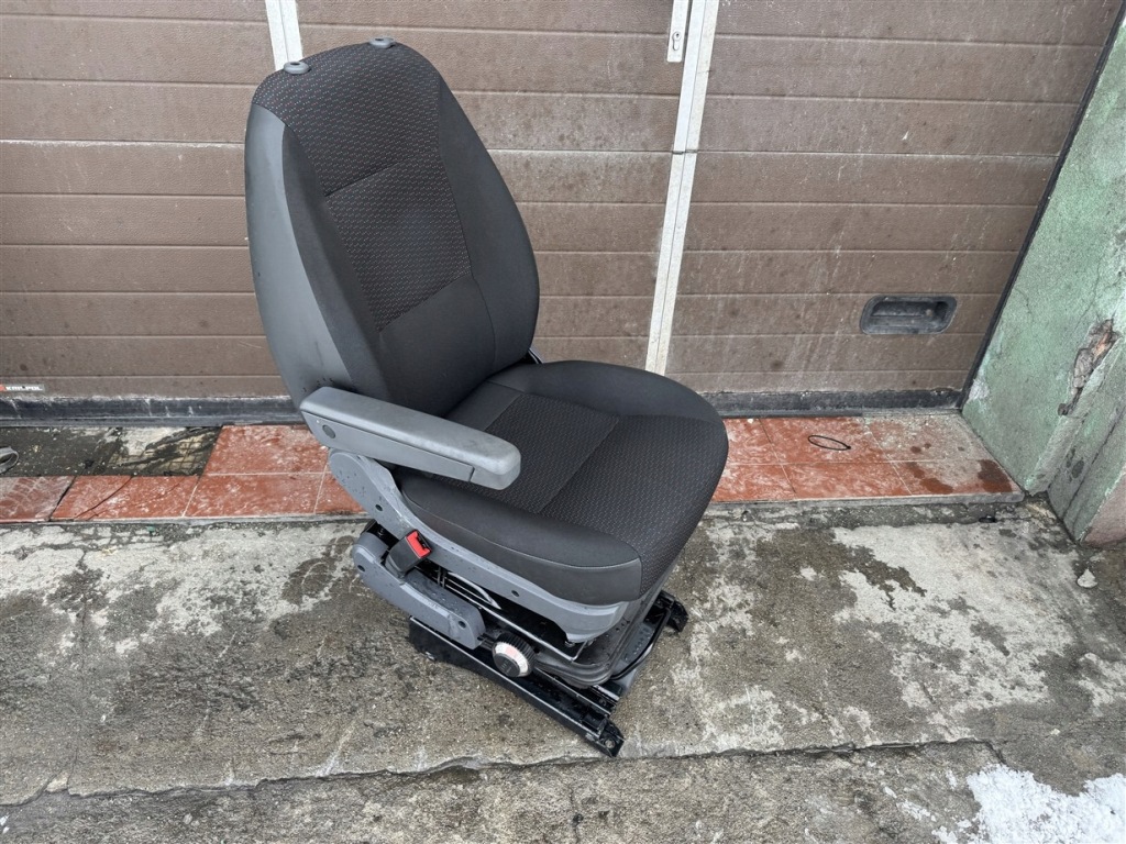 Сидіння пневматичний основа підлокітник citroen jumper 3 3 рестайлінг  06-25 r Зі Шроту