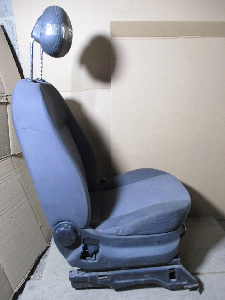 фото №8, Сиденье правый перед peugeot bipper