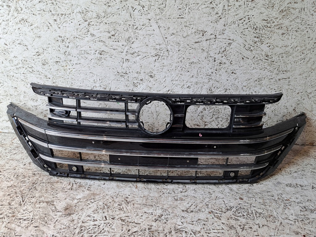 фото №1, Vw arteon r-line 3g8 решітка радіатора решітка радіатора 3g8853651bj