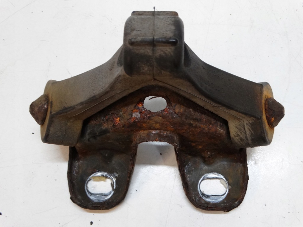 фото №7, Кронштейн глушника кронштейн octavia ii 6q0253147