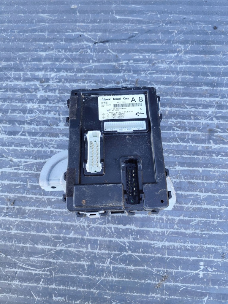 Купити Nissan juke 1 f15 модуль bcm 284b11ka0d