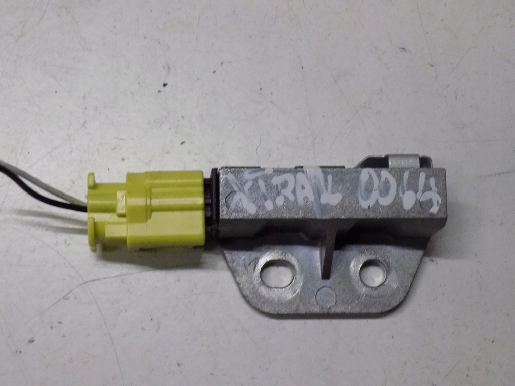 фото №9, Nissan x-trail t30 датчик удару