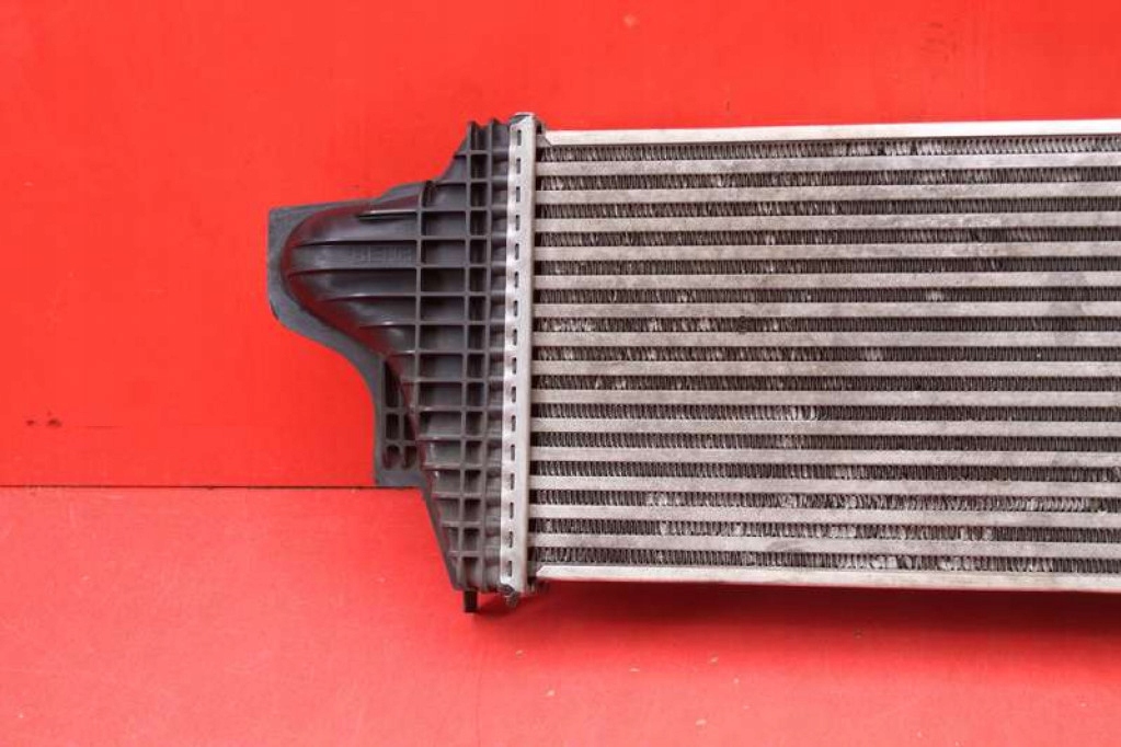 Радіатор інтеркулер a1645001900 mercedes r-klasa w251 3.0 cdi 224km 05-10 Недорого