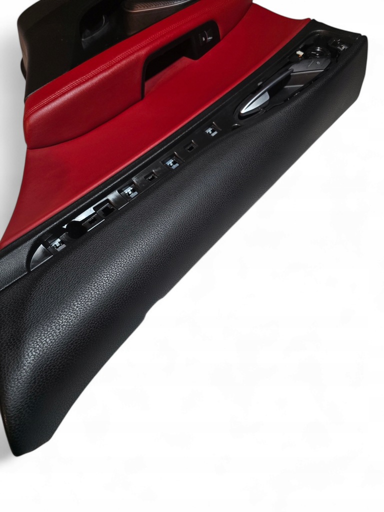 фото №3, Alfa romeo stelvio обшивка обивка задняя правая czerwona