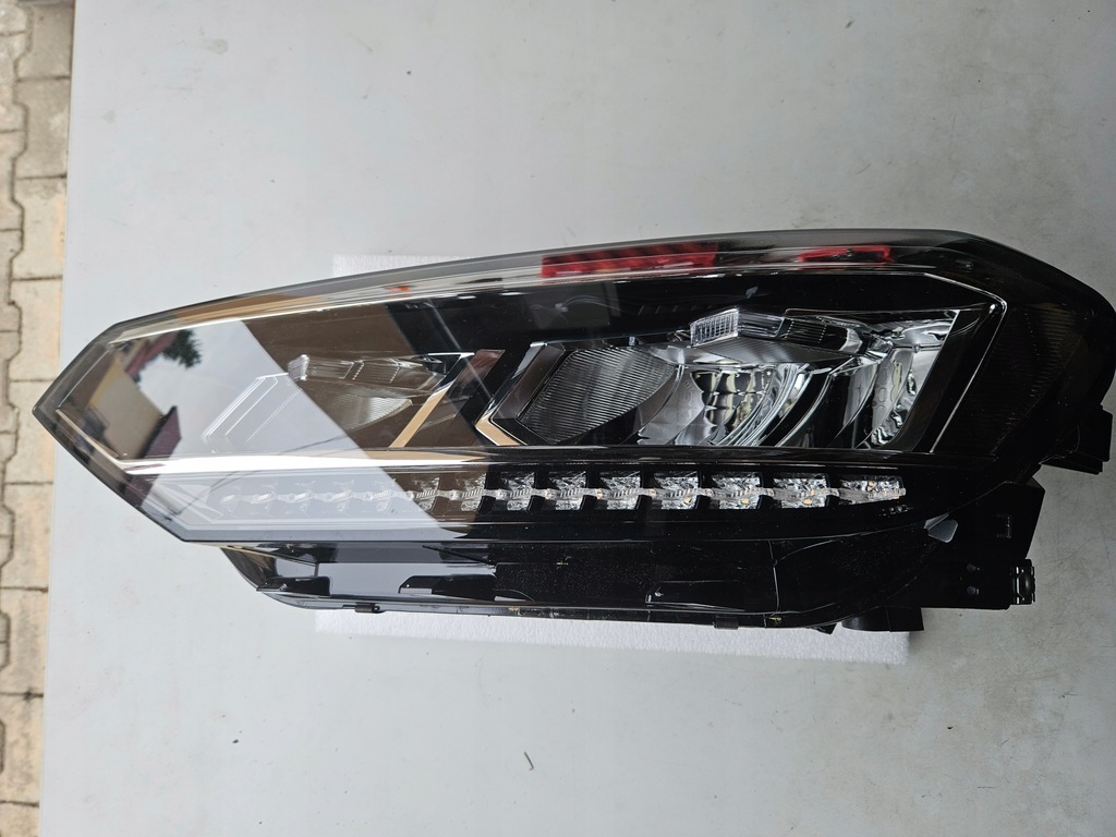 фото №1, Le ful led vw touran 5tb941035c 2022r ideał