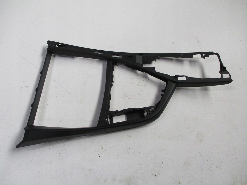 фото №1, Рамка тунель bmw 1 f20 9207313